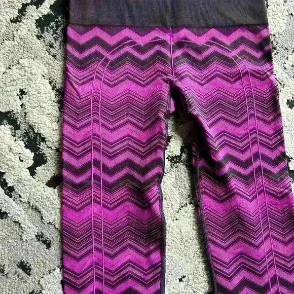 Lululemon Ebb To Street Pant Heathered Regal Plum - Picture 6 of 12